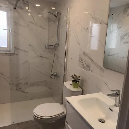 Ocean Blue شقة بافوس